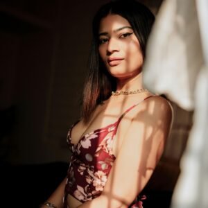 Classic White Round Neck